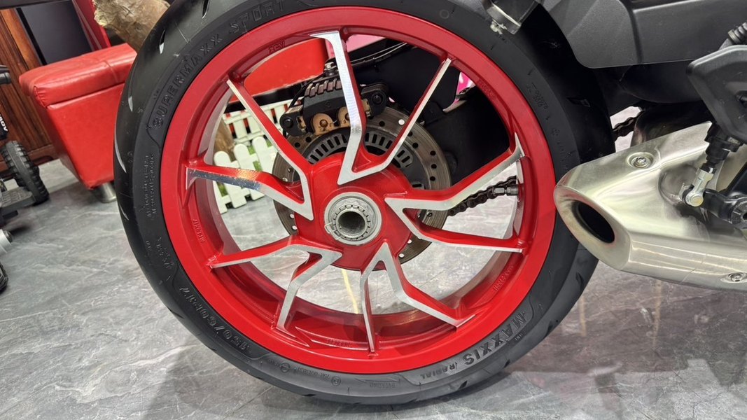 二手QJMOTOR赛400