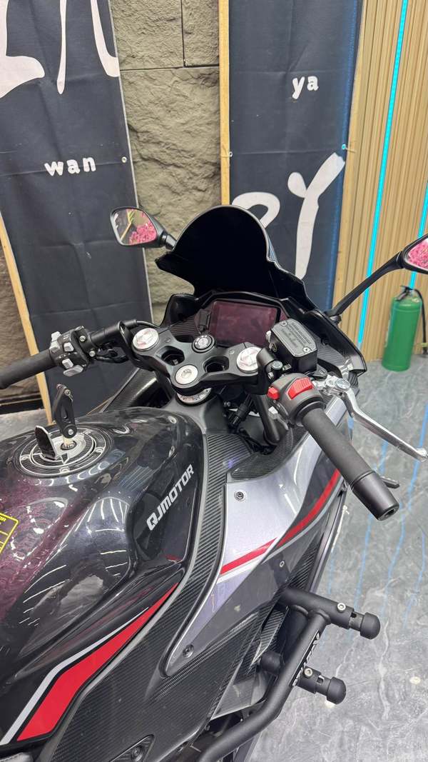 二手QJMOTOR赛400