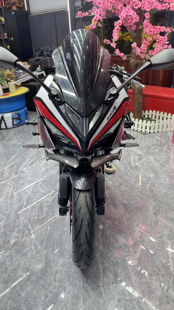 二手QJMOTOR赛400