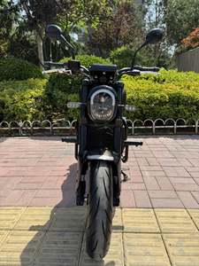 二手贝纳利幼狮 Leoncino 250