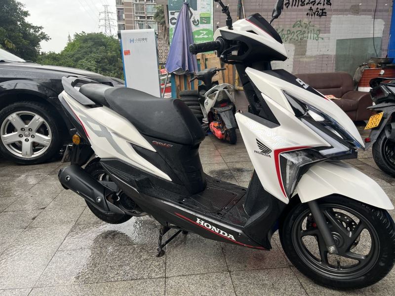 二手新大洲本田裂行 RX125Fi
