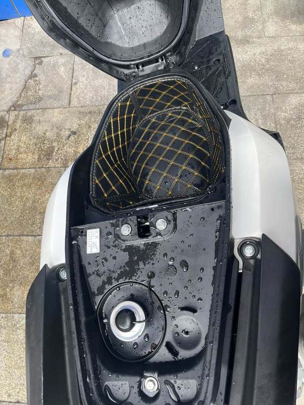 二手新大洲本田裂行 RX125Fi
