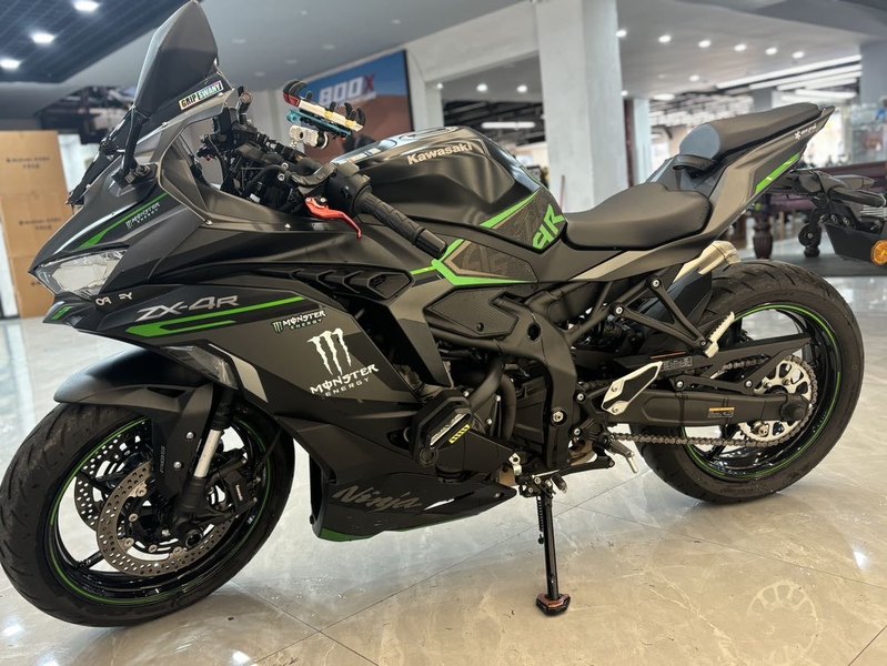 二手川崎ZX-4R