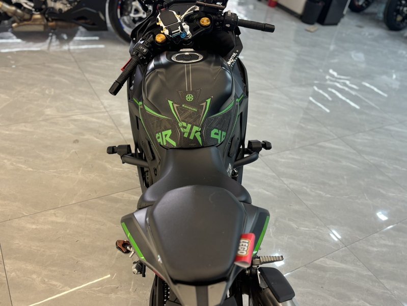 二手川崎ZX-4R