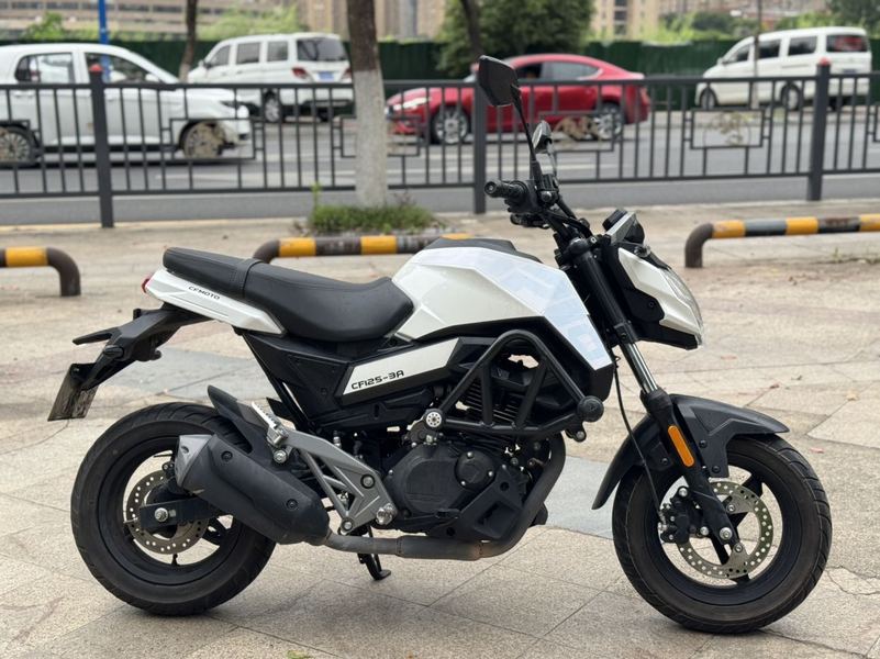 二手春风ST狒狒