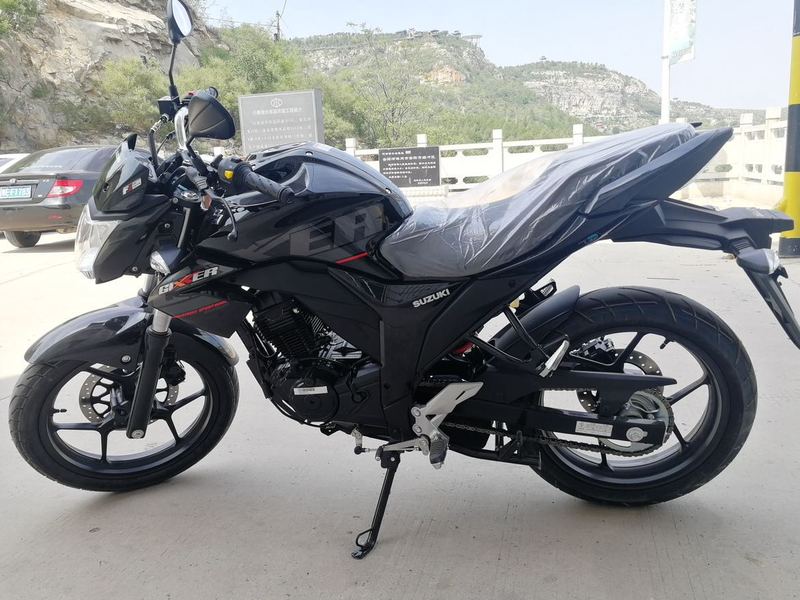二手济南铃木极客飒 Gixxer 155 NK