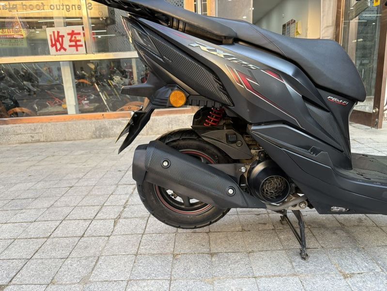 二手新大洲本田裂行 RX125Fi