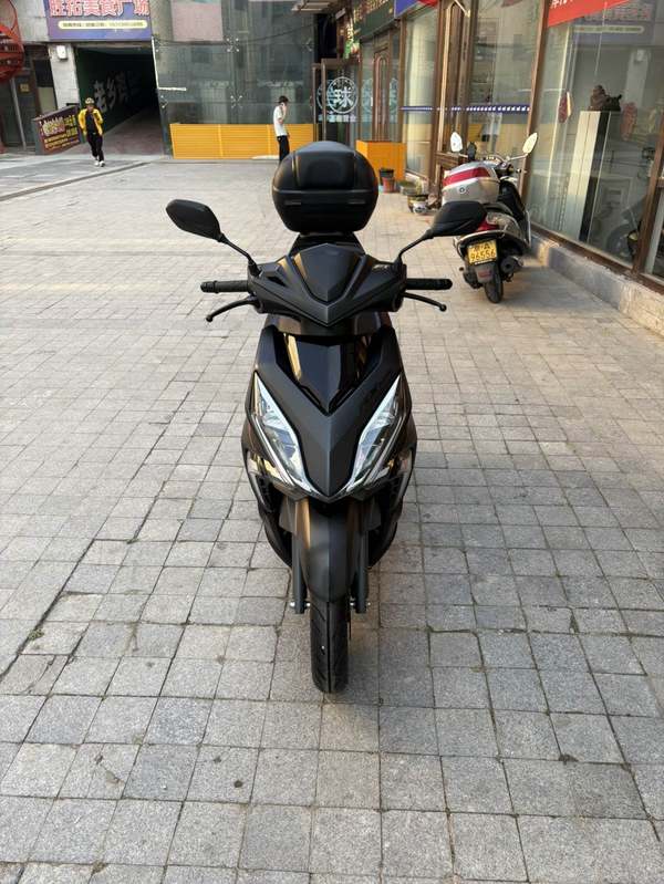 二手新大洲本田裂行 RX125Fi