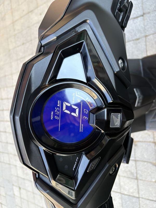 二手新大洲本田裂行 RX125Fi