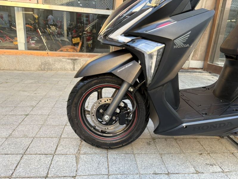 二手新大洲本田裂行 RX125Fi