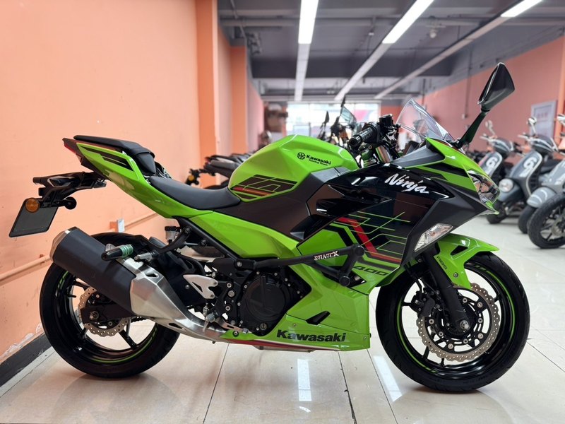 二手川崎Ninja 400