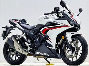 二手本田CBR400R