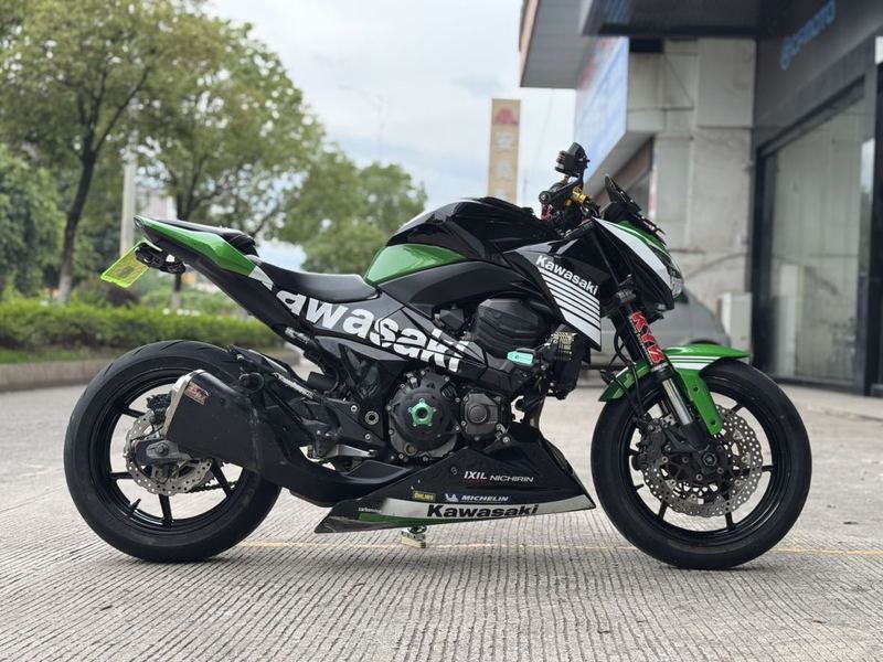 二手川崎Z800 