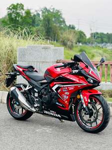 二手本田CBR400R