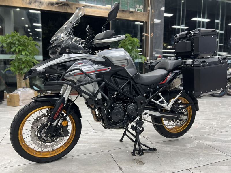 二手贝纳利TRK552