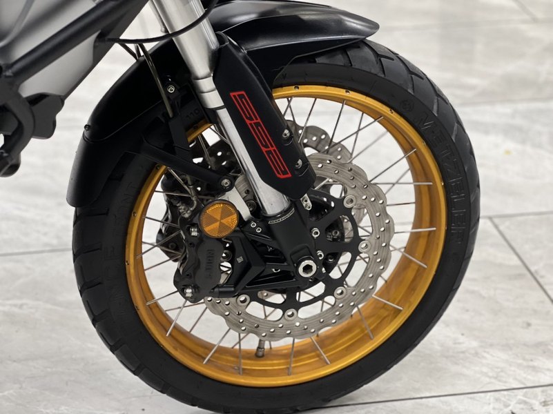 二手贝纳利TRK552