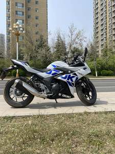 二手豪爵铃木GSX250R