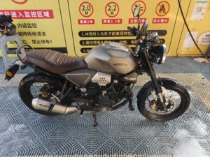 二手五羊本田鸷道 CB190SS