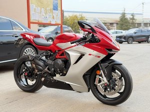 二手奥古斯塔F3 800