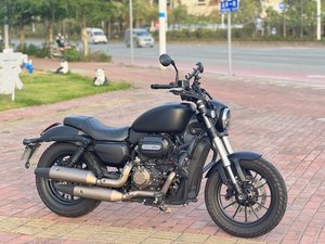 二手QJMOTOR闪300