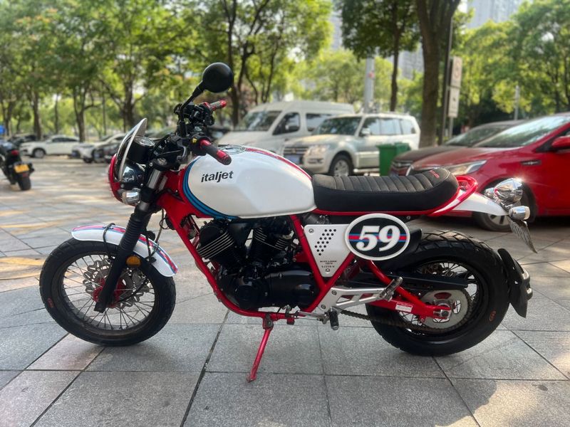 二手龙嘉V咖250