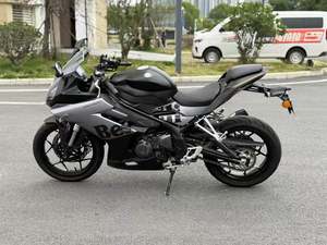 二手贝纳利龙卷风 Tornado 252R