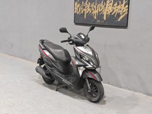 二手新大洲本田裂行 RX125Fi