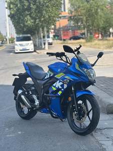 二手济南铃木极客飒 Gixxer 155
