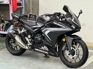 二手本田CBR400R