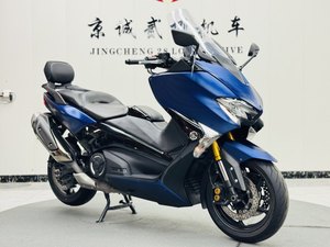 二手雅马哈TMAX