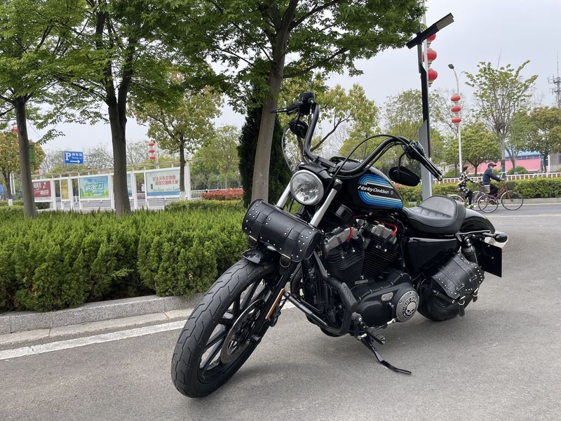 二手哈雷戴维森硬汉 lron 1200