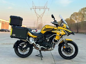 二手贝纳利金鹏 TRK502