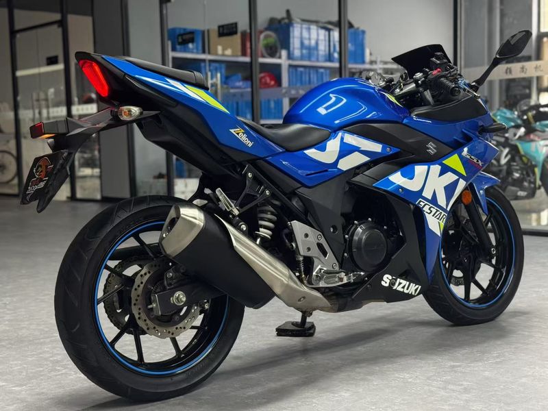 二手豪爵铃木GSX250R