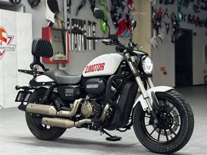 二手QJMOTOR闪300