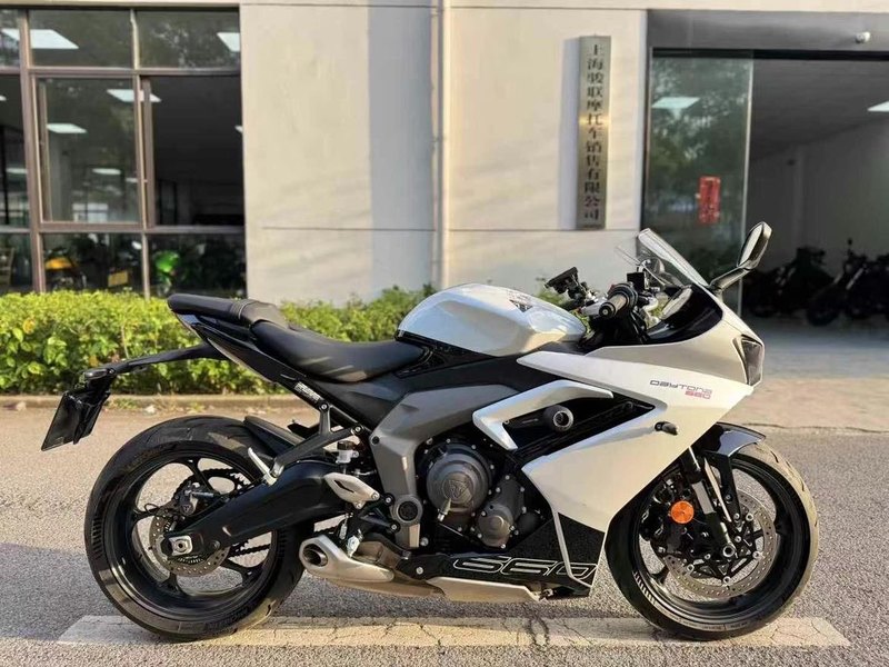 二手凯旋Daytona 660