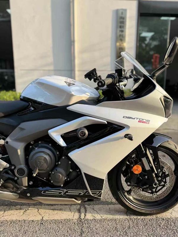 二手凯旋Daytona 660