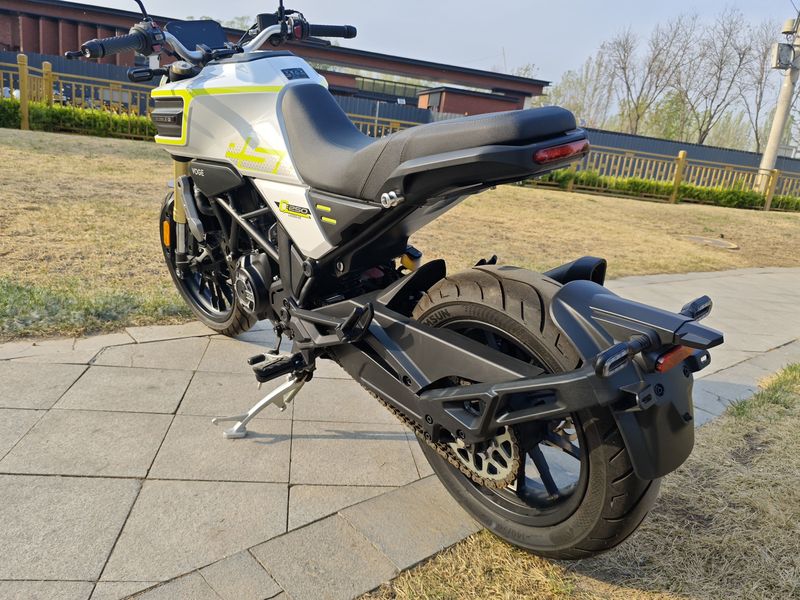 二手无极Q250
