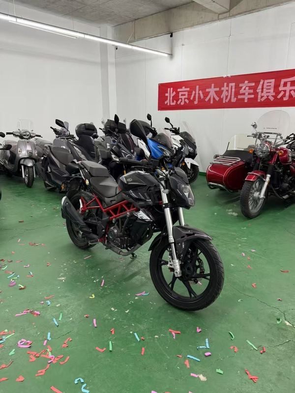 二手贝纳利红宝龙 TNT150i