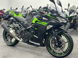 二手川崎Ninja 400