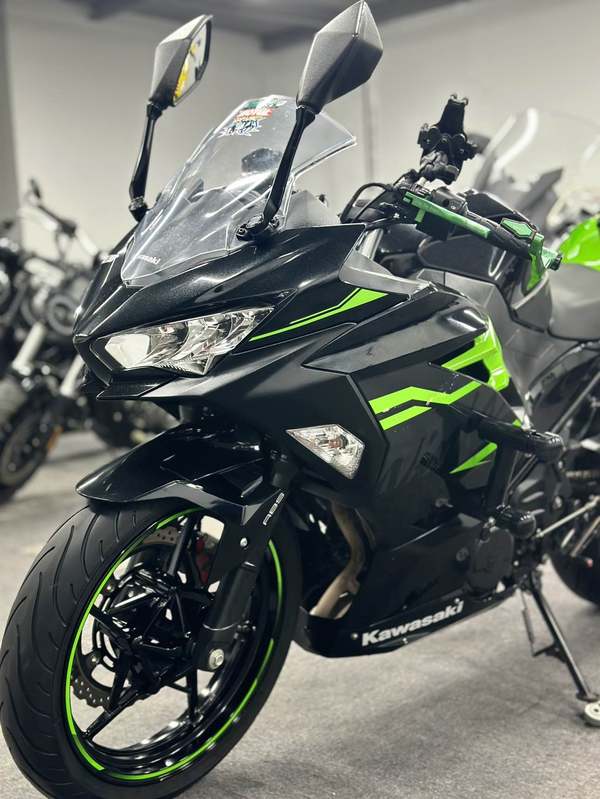 二手川崎Ninja 400