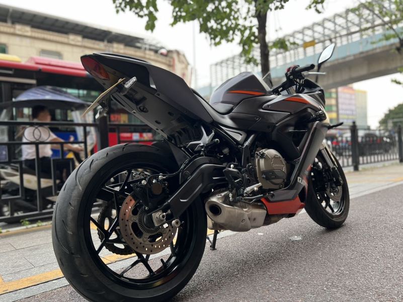 二手QJMOTOR赛350