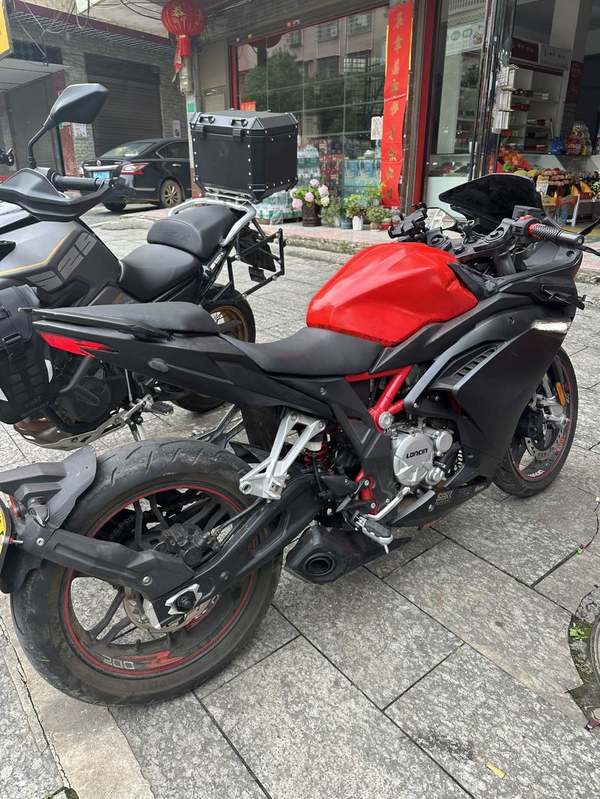 二手无极300RR