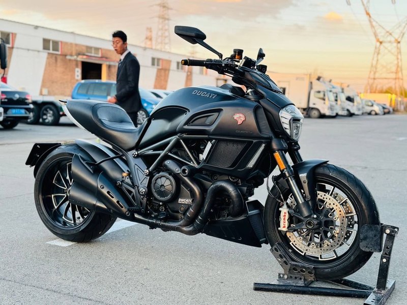 二手杜卡迪Diavel 
