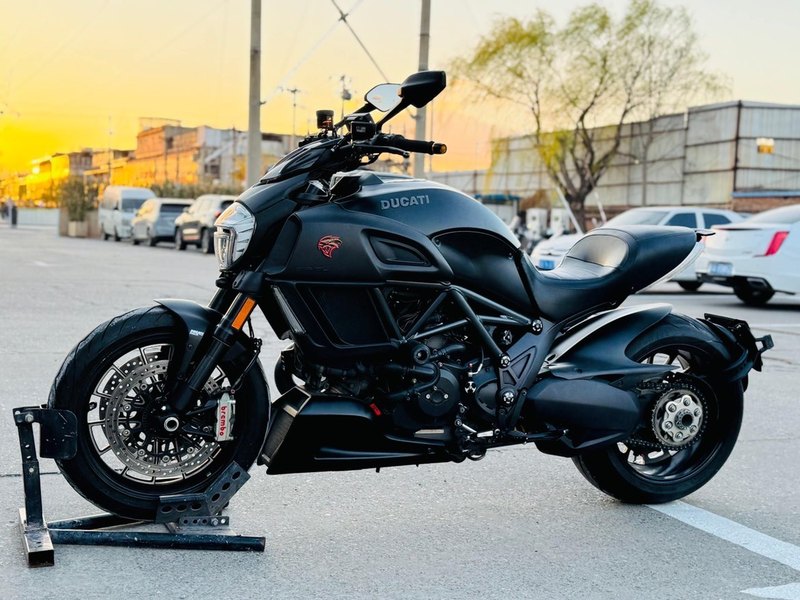 二手杜卡迪Diavel 