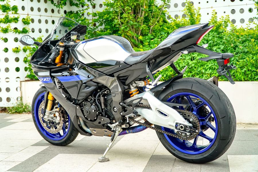 二手雅马哈YZF-R1