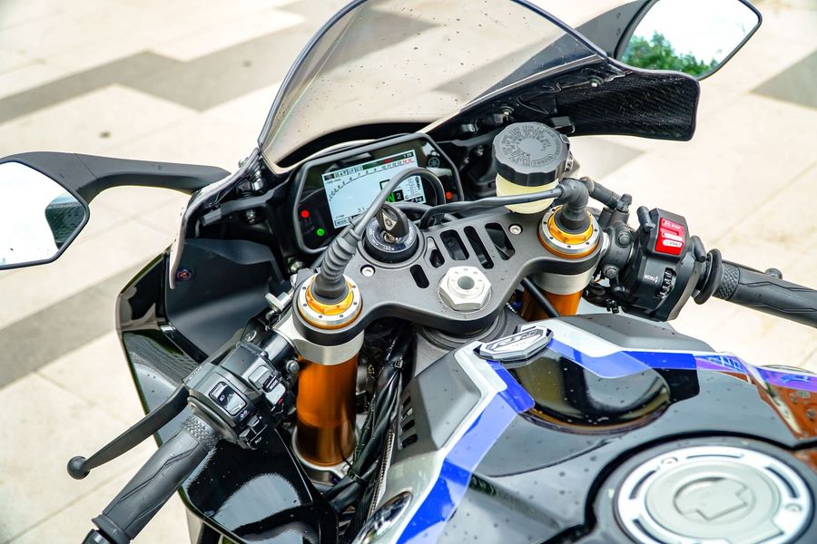 二手雅马哈YZF-R1