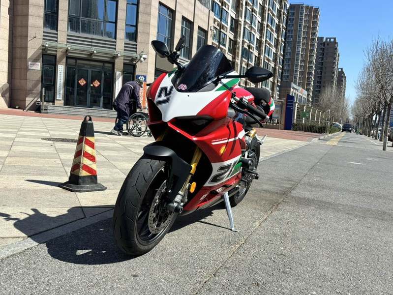 二手杜卡迪Panigale V2