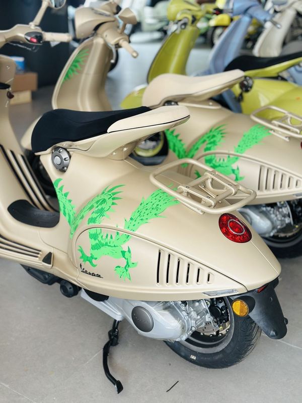 二手VESPA946