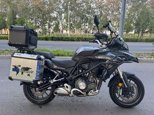 二手贝纳利金鹏 TRK502