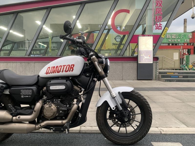 二手QJMOTOR闪300